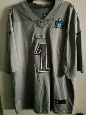 Philadelphia Eagles Football Jersey , Size XXL with Super Bowl Patch , #1 Hurts